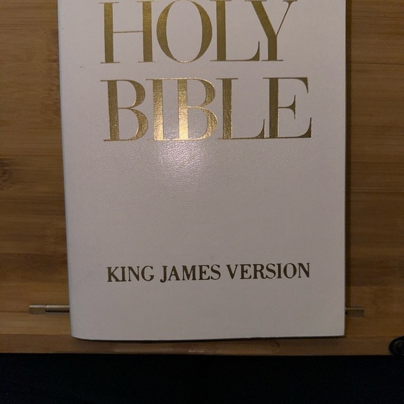 Holy Bible King James Version Old and New Testaments Religion Religious God - Picture 5 of 5
